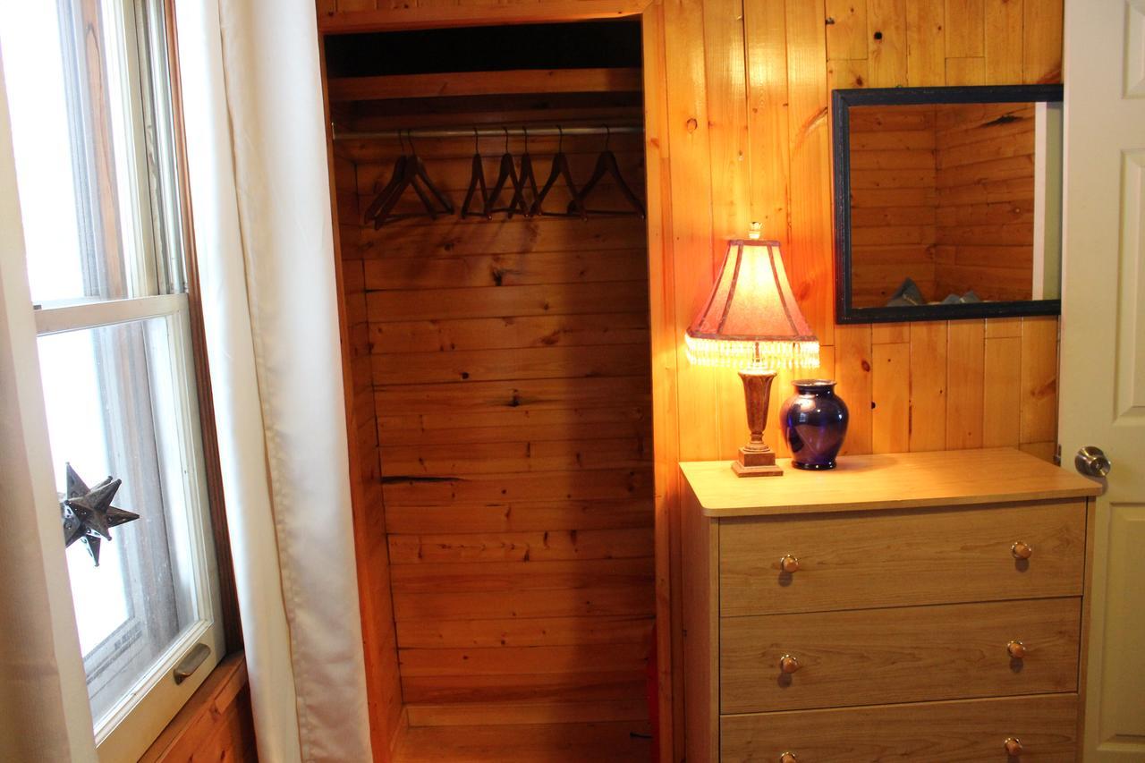 Lakefront Hope Lodge Miller Lake Esterno foto