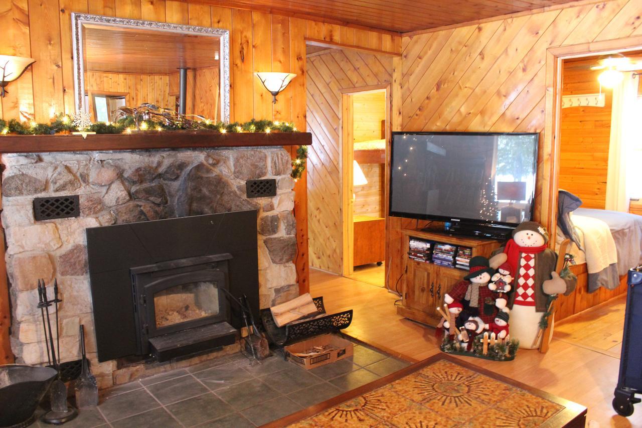 Lakefront Hope Lodge Miller Lake Esterno foto