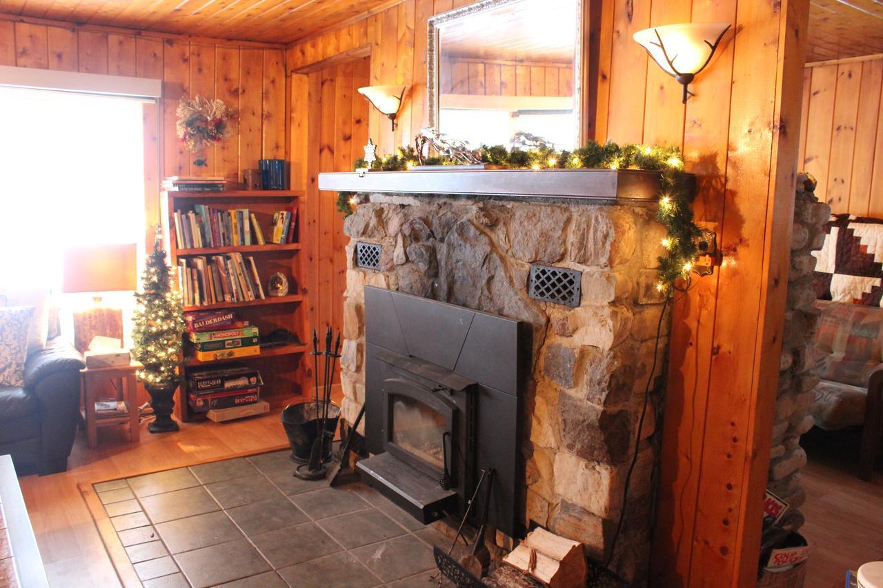 Lakefront Hope Lodge Miller Lake Esterno foto