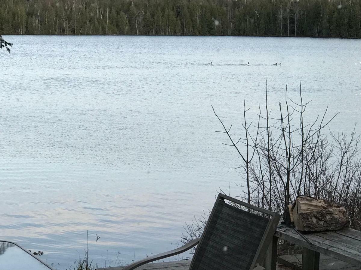 Lakefront Hope Lodge Miller Lake Esterno foto