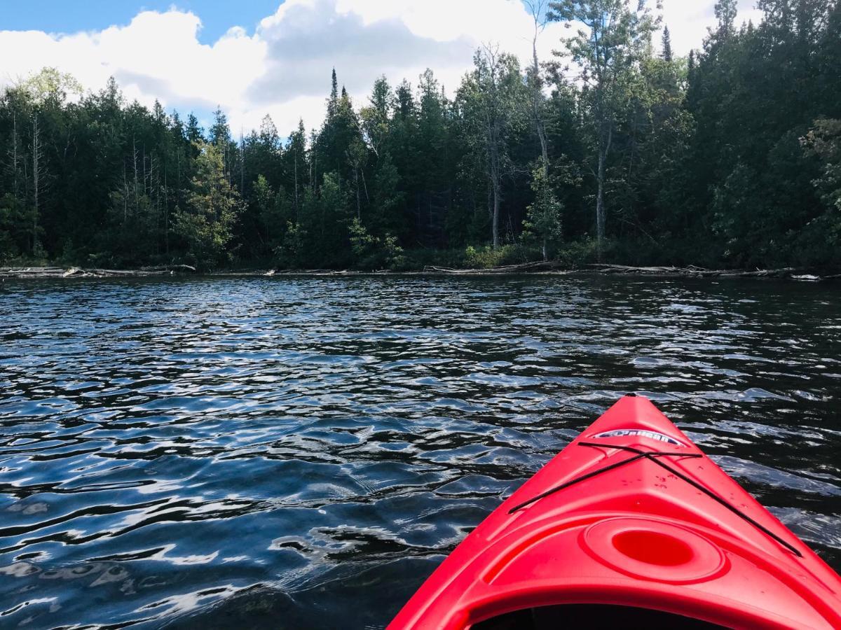 Lakefront Hope Lodge Miller Lake Esterno foto